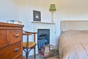 Bedroom- click for photo gallery
